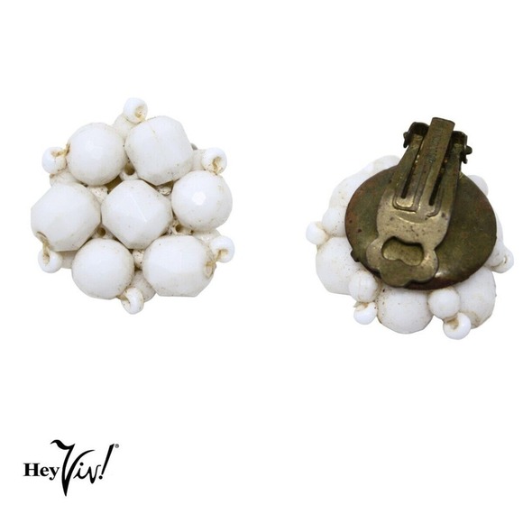 Vintage White Faceted Bead Cluster Clip On Earrings 1" Across - Hey Viv - Picture 2 of 5